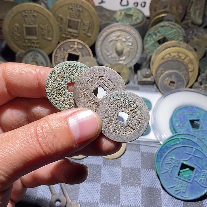 球***球铜现代工艺品仿制品