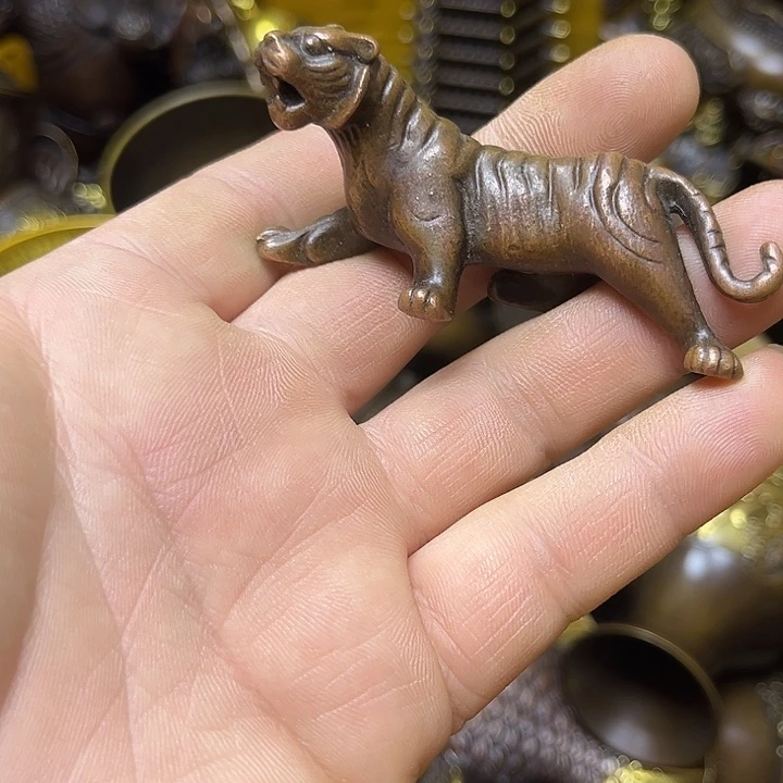 诚信经营精美铜器