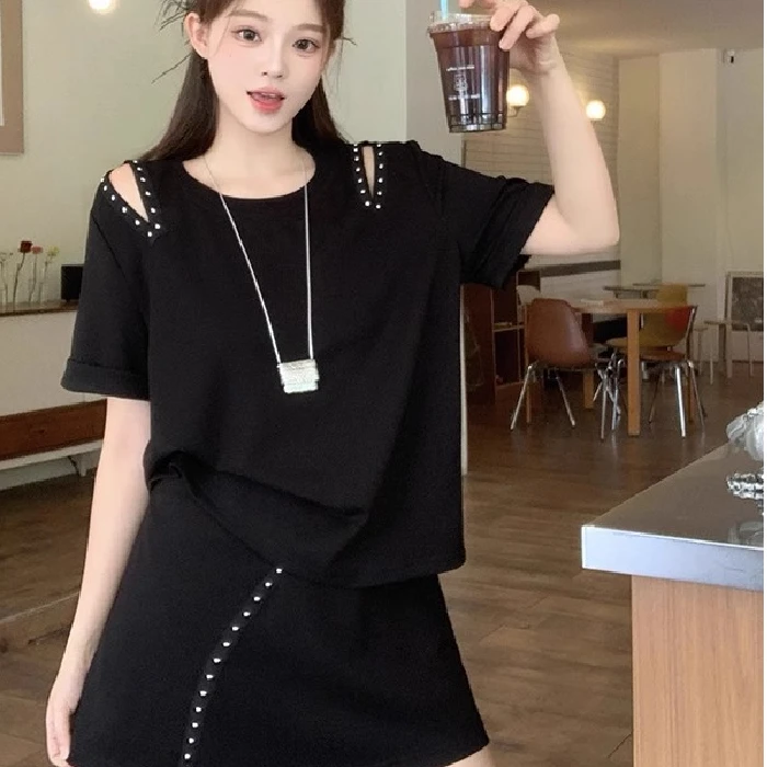 宽松洋气胖MM显瘦韩版休闲套装女2025新款夏季短袖钉珠短裙