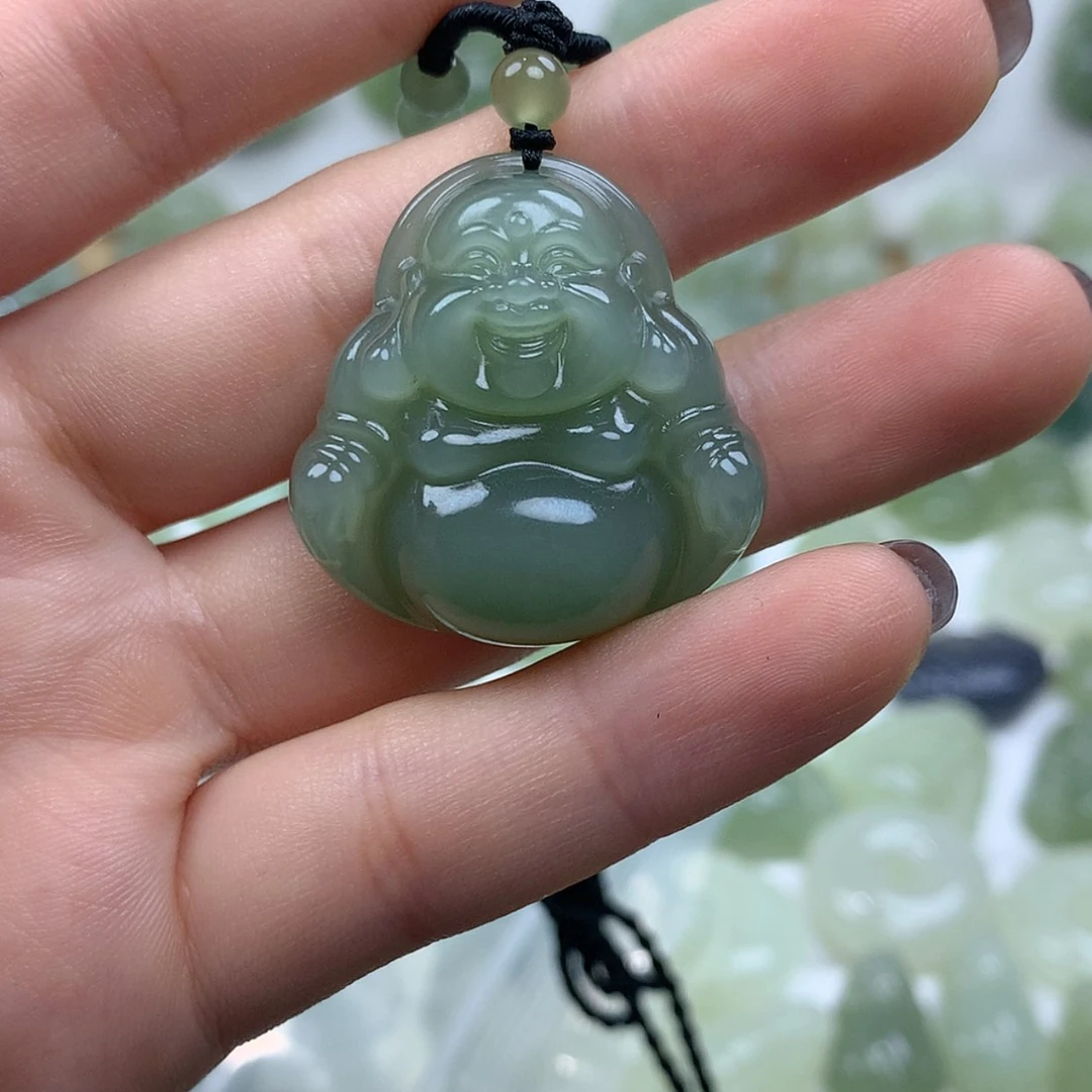 【闪购商品】颈饰未镶嵌和田玉L*