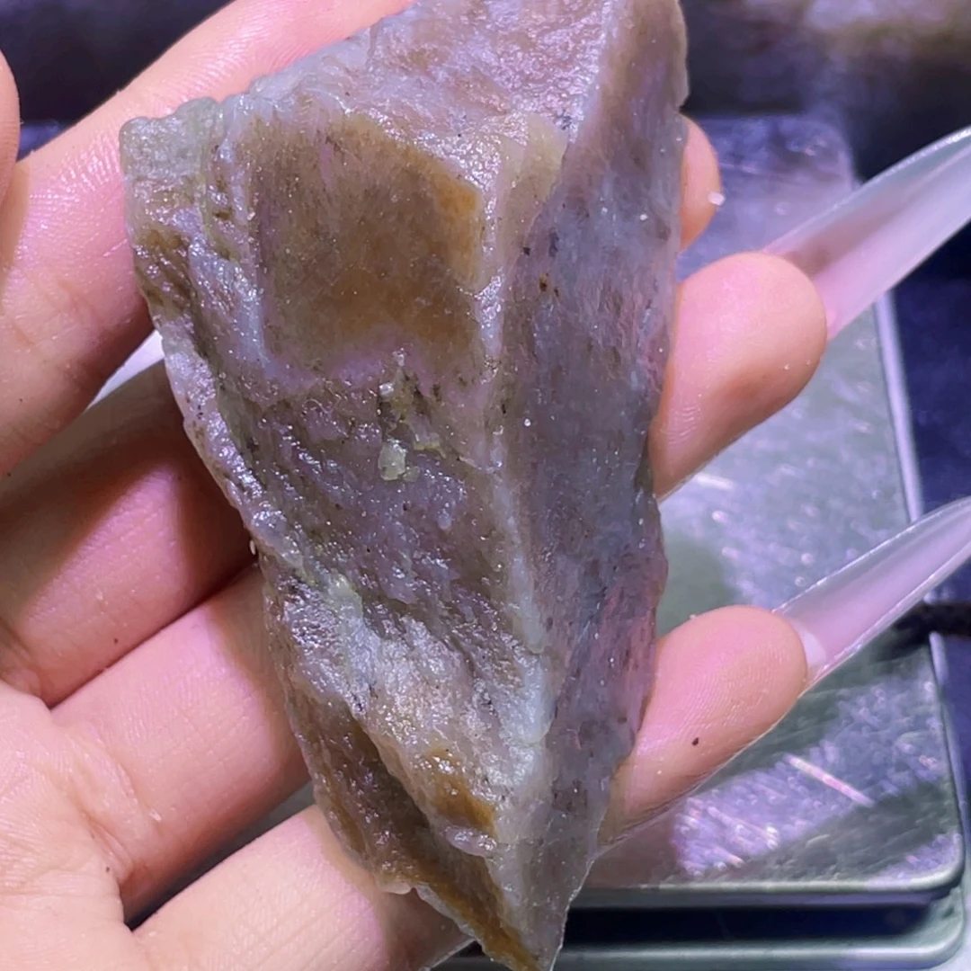 和田玉未镶嵌珠宝半成品