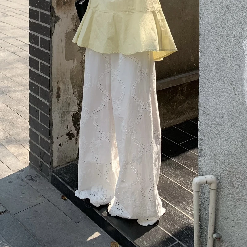 雪顶奶霜～韩系简约蕾丝松紧休闲长裤白色夏季薄款时尚绣花重工