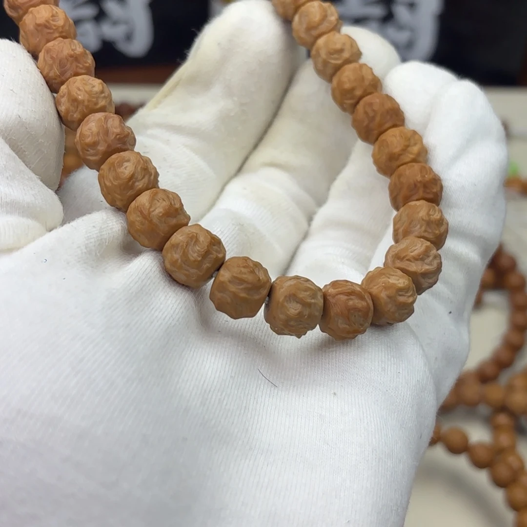 吊坠猴头核桃全品龙蛇