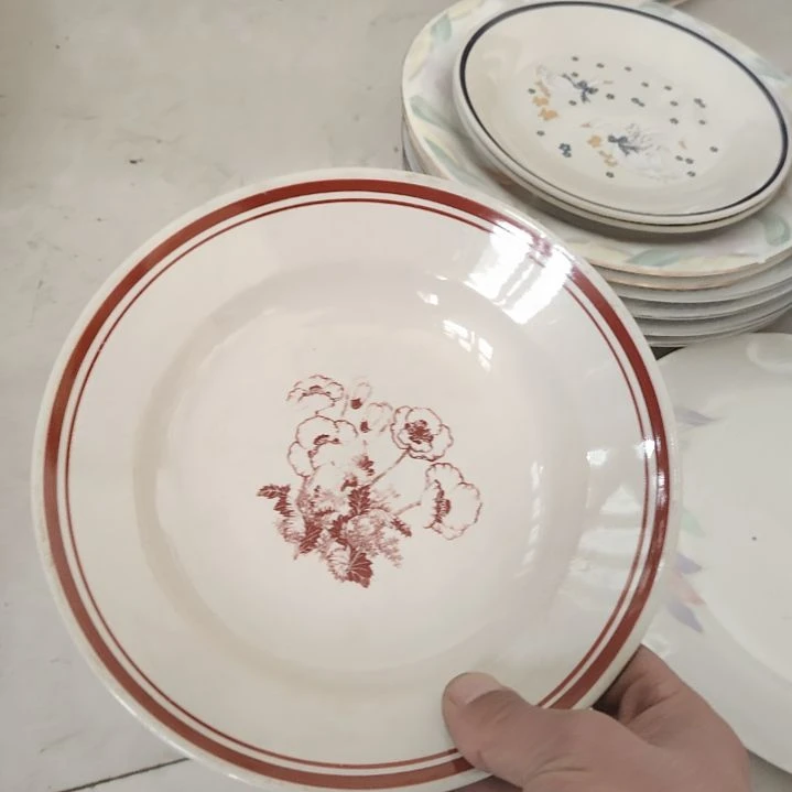 盘陶瓷盘子碗啥都有