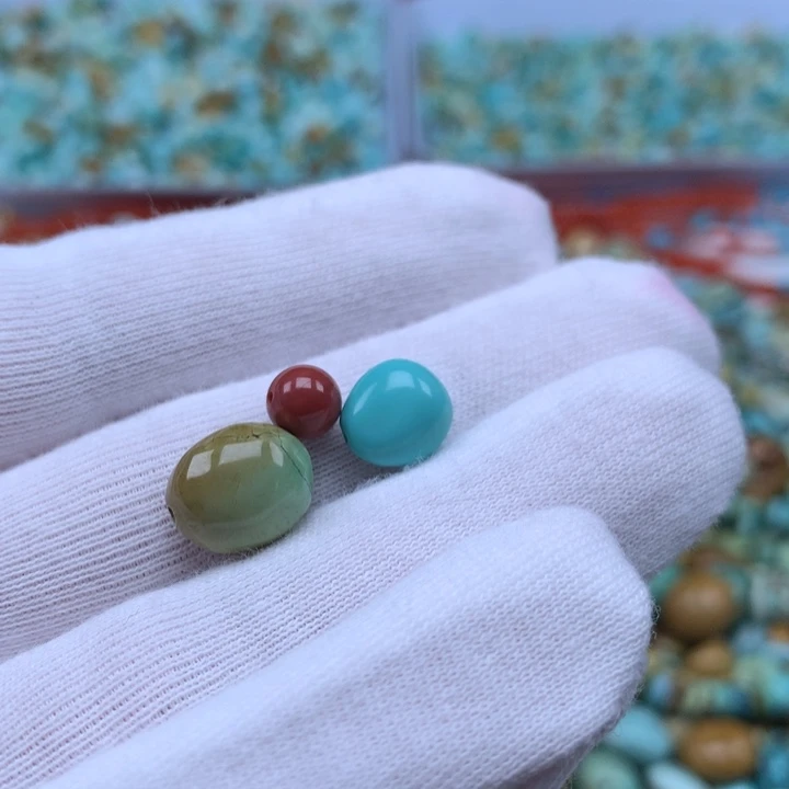 碗***柚南红玛瑙未镶嵌珠宝奇石