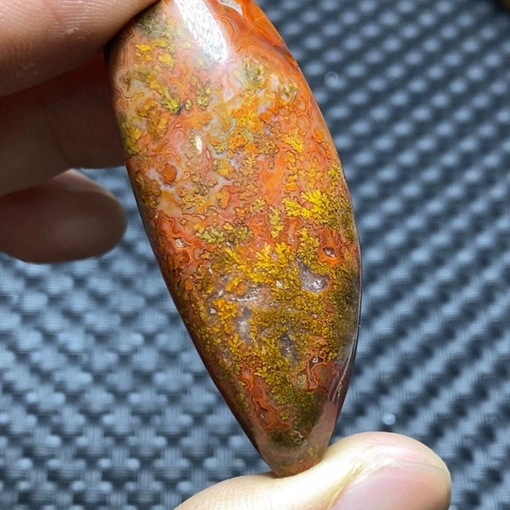 玛瑙/玉髓颈饰未镶嵌绿***湾