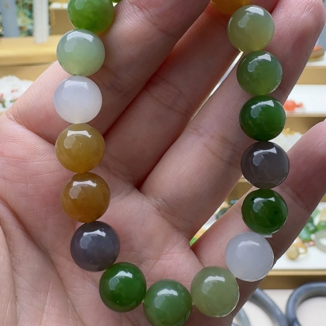 和田玉未镶嵌项链