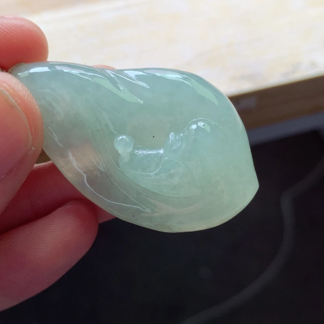 翡翠颈饰未镶嵌吊坠