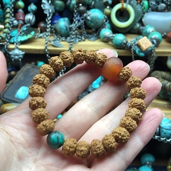 女款项链搭配独家订制