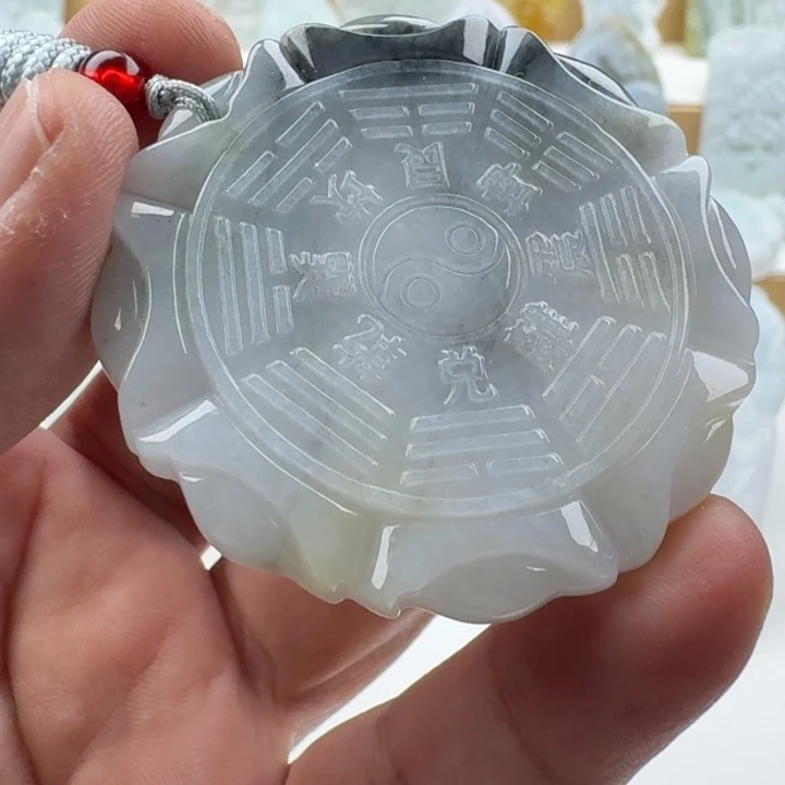 翡翠未镶嵌颈饰天然缅甸A货翡翠