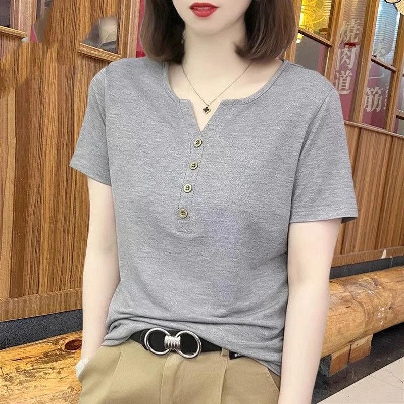 2025夏季新款微胖mm时尚纽扣短袖T恤女装大码宽松显瘦纯色上衣ins
