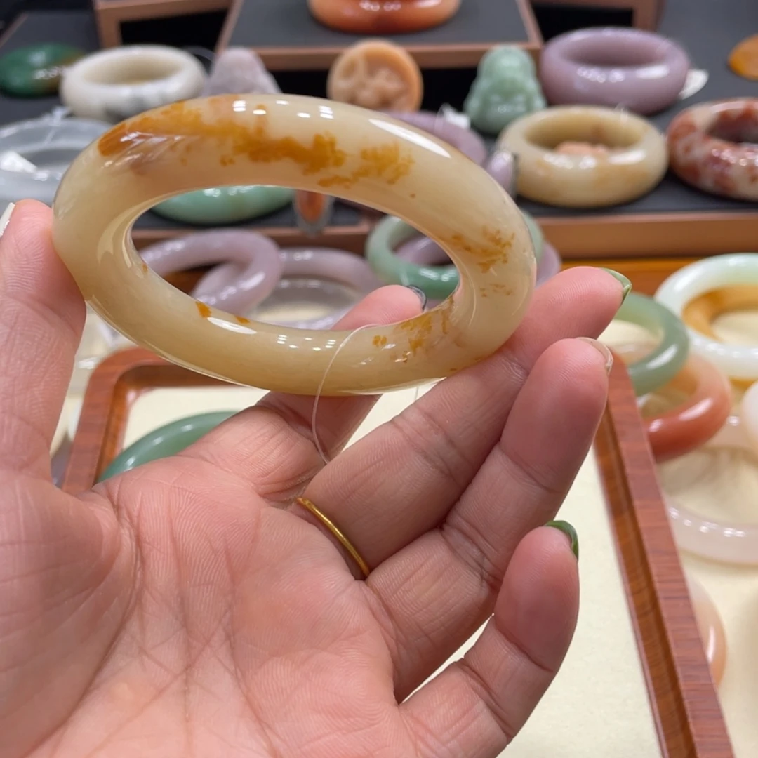 石英岩玉手镯未镶嵌芝****～