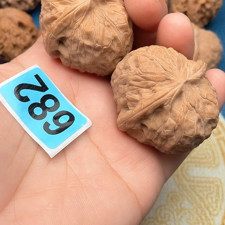 把件文玩核桃核桃