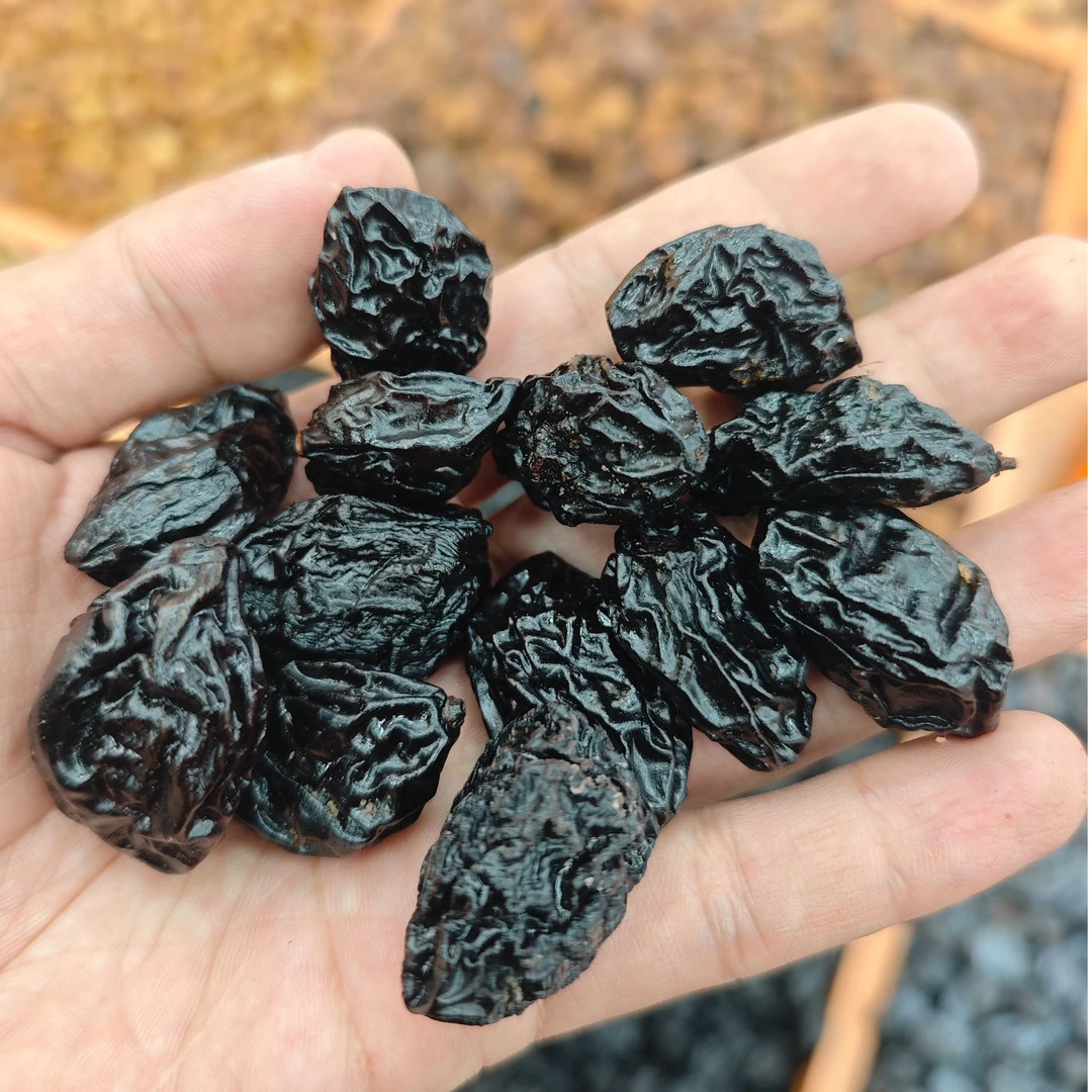 西梅干شىمې قىقى