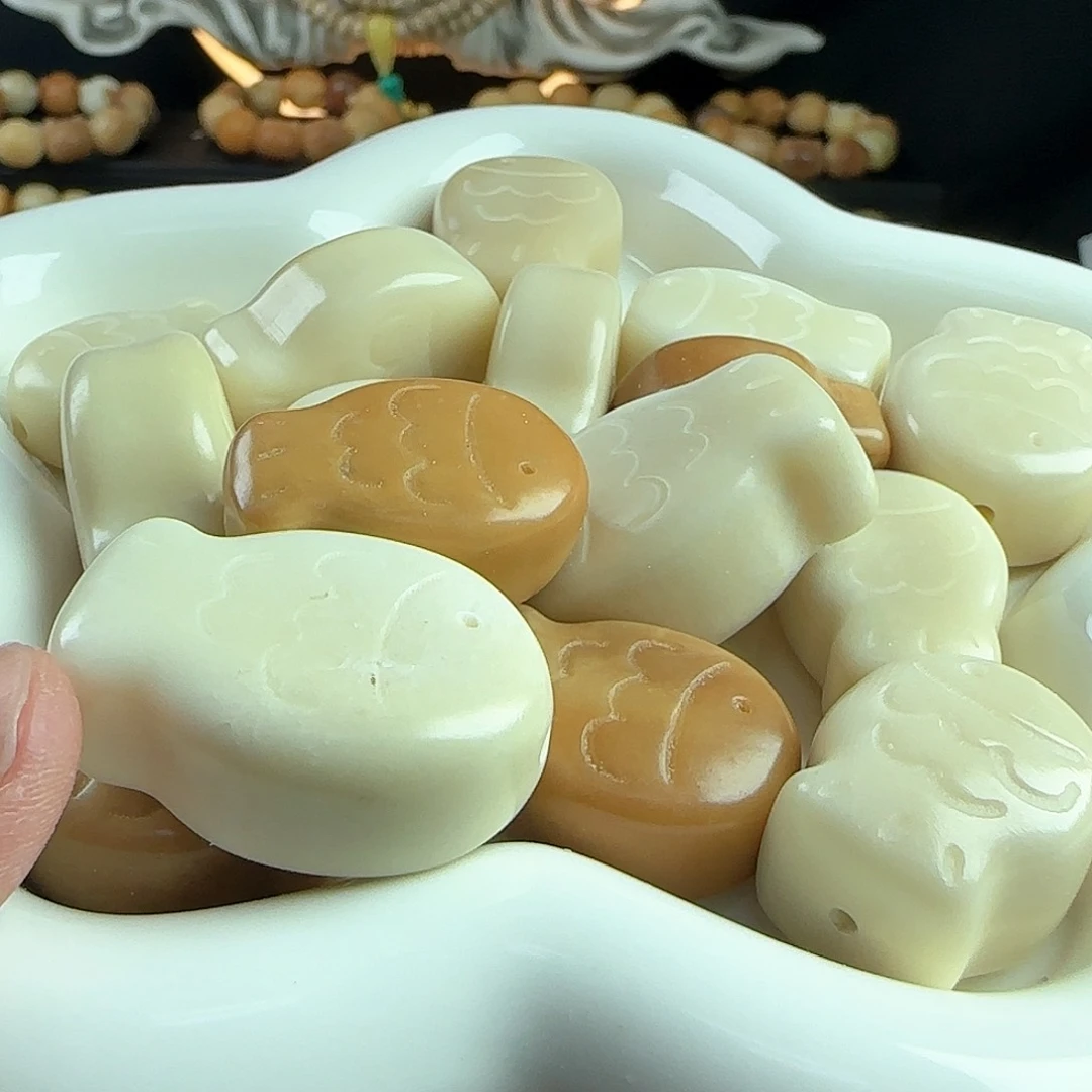 菩提根/象牙果手串瑕疵白色鱼饼6颗不挑瑕有裂
