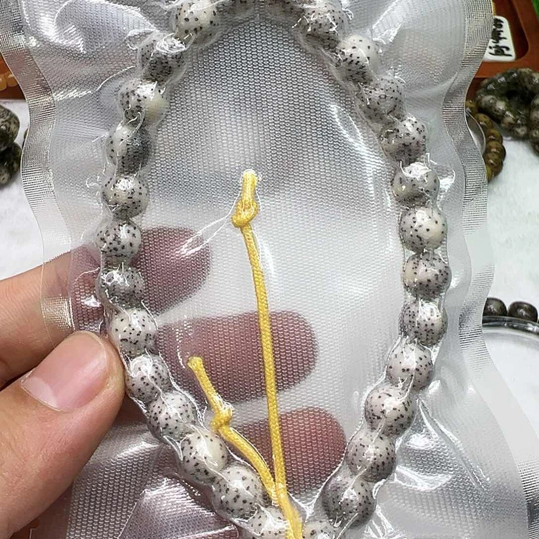 星月菩提手串41灭火月留白糯冰石玉星月菩提糖豆手持9元