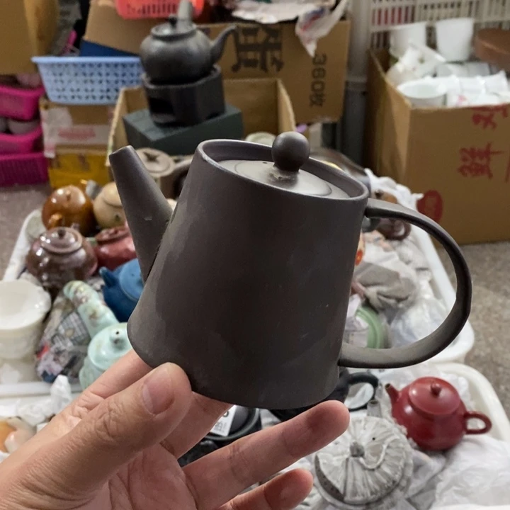 陶瓷艺术品及陶瓷壶