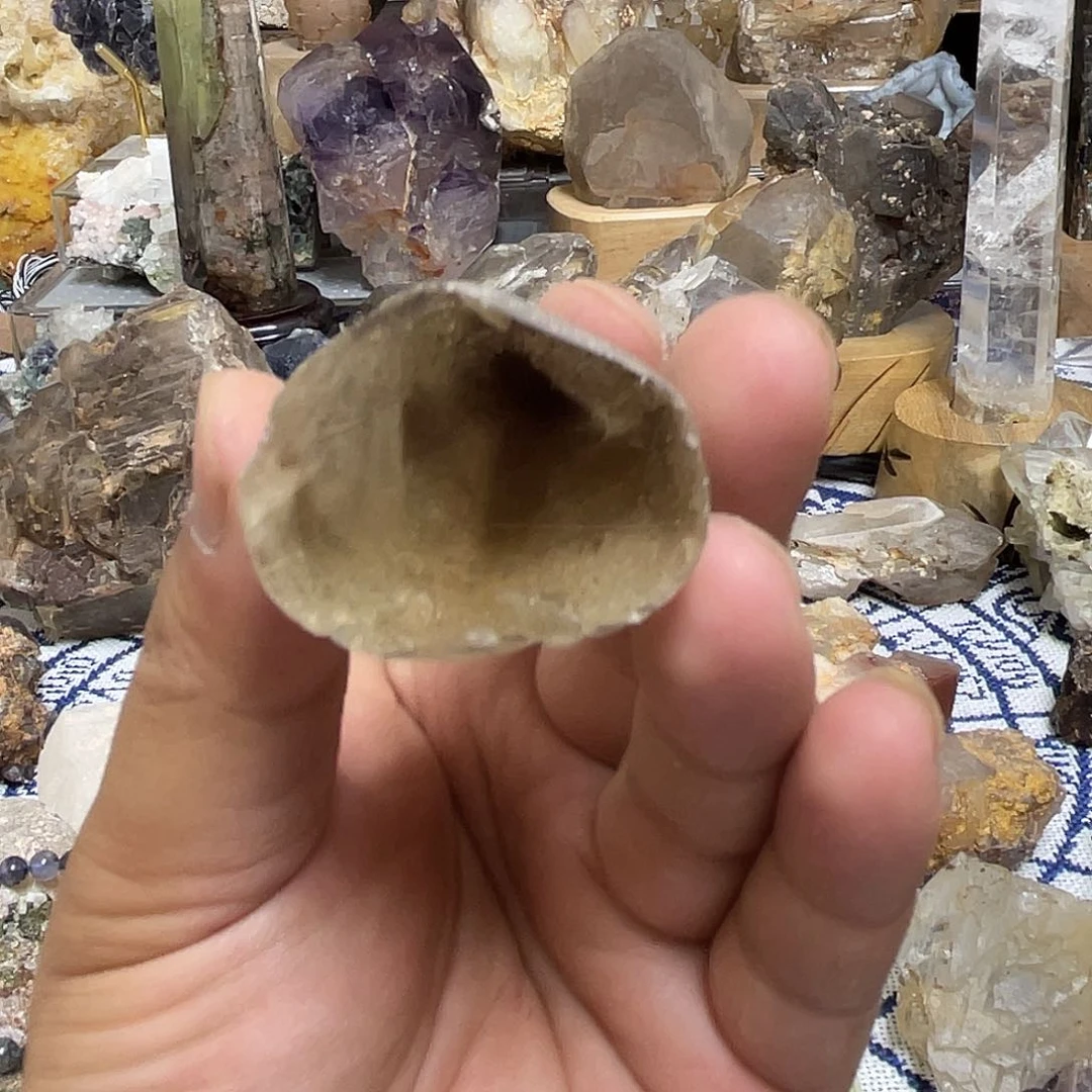 水晶柱未镶嵌水晶