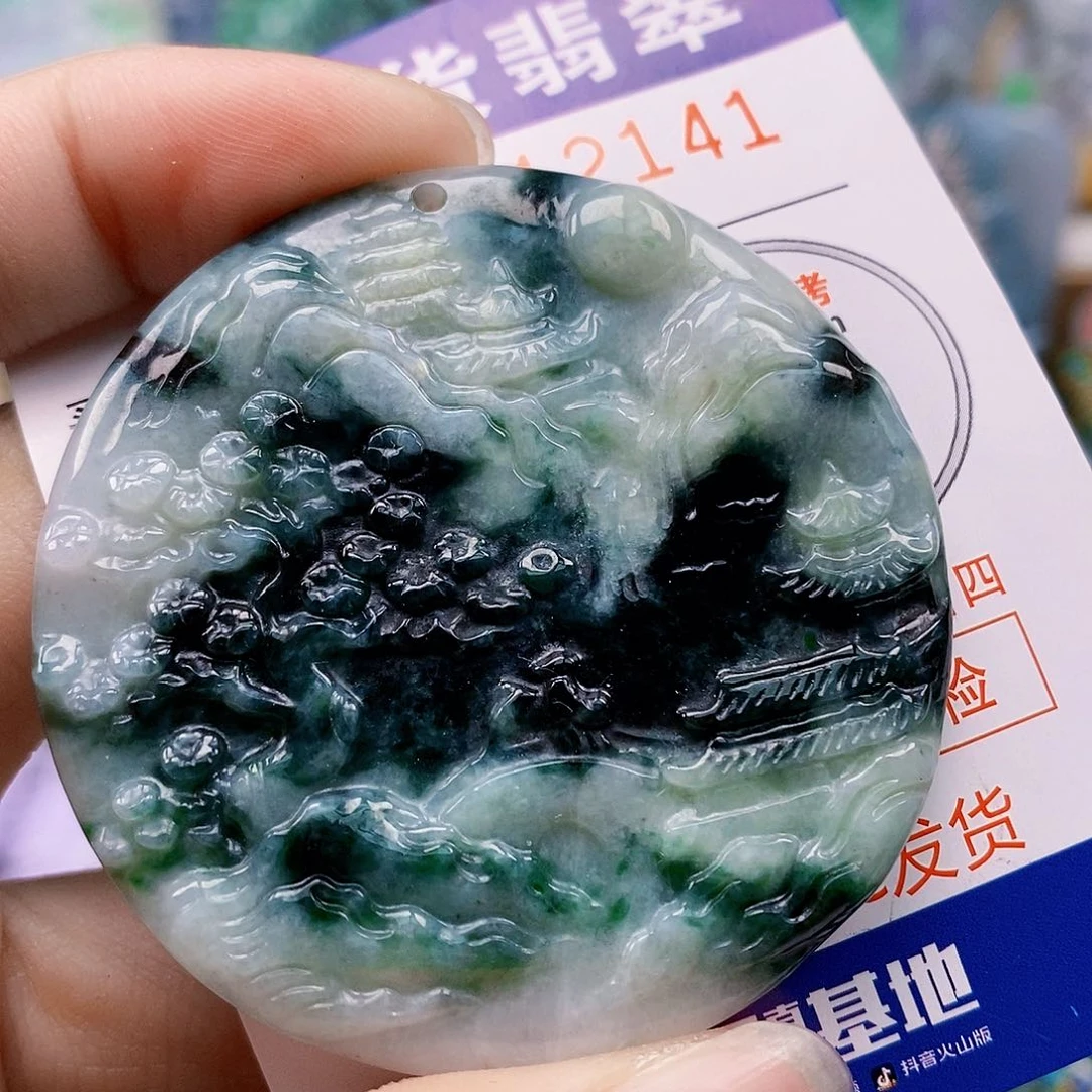 吊坠(不含链)未镶嵌翡翠