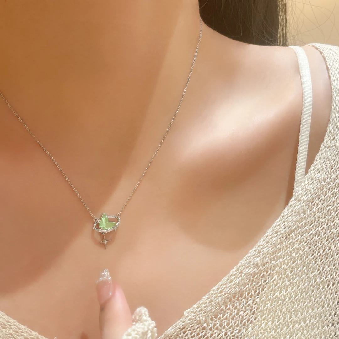 铜项链 春夏薄荷曼波绿蝴蝶项链女款高级感轻奢小众ins百搭配饰
