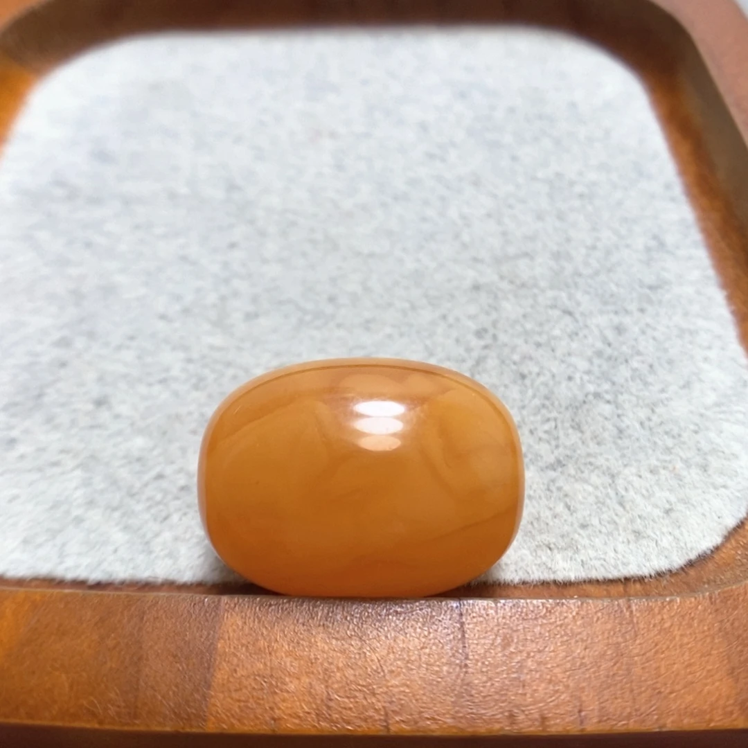 蜜蜡未镶嵌裸石配饰