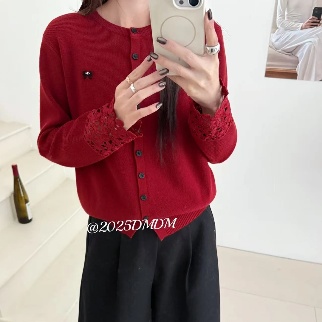 新年款韩系立领蕾丝镂空单排扣针织开衫女（衣长58左右）