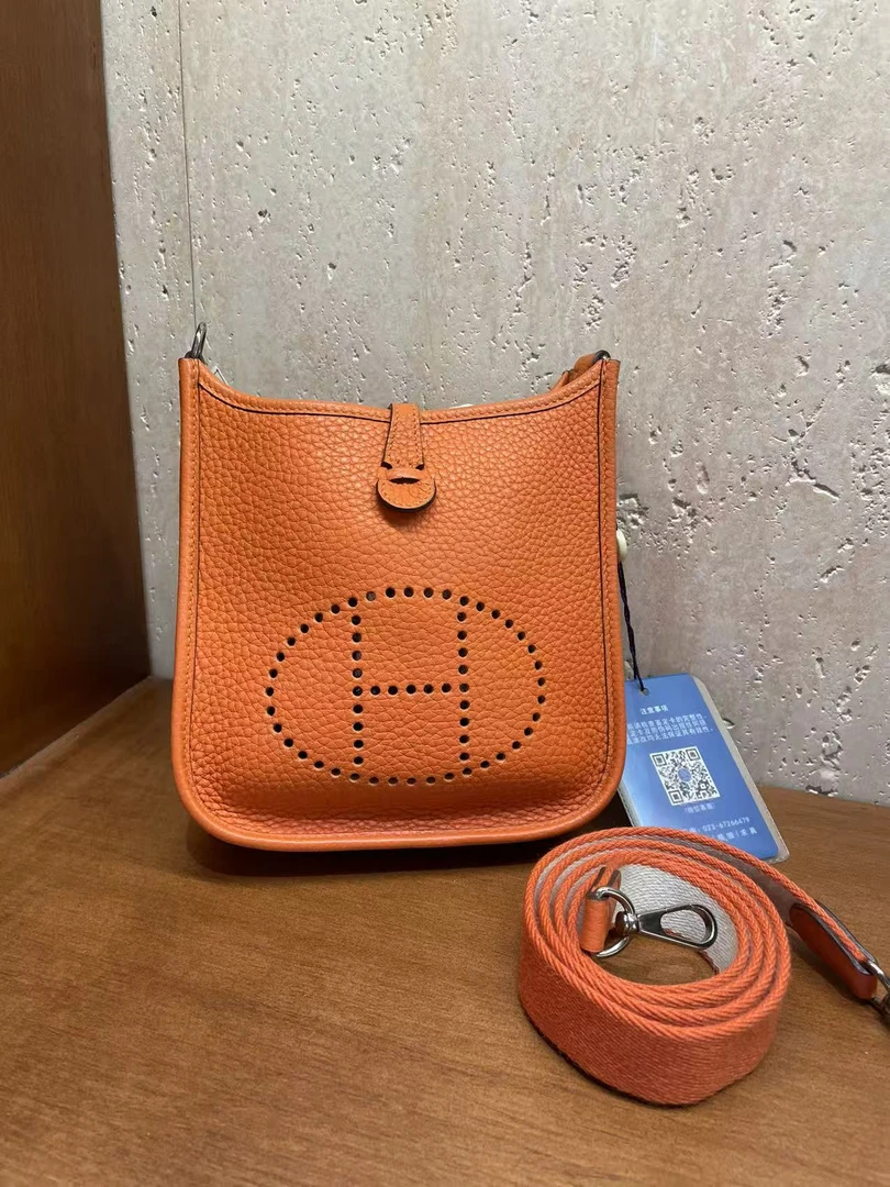 95新 Hermes/爱马仕 miniEvelyne16橙银单肩包橙色