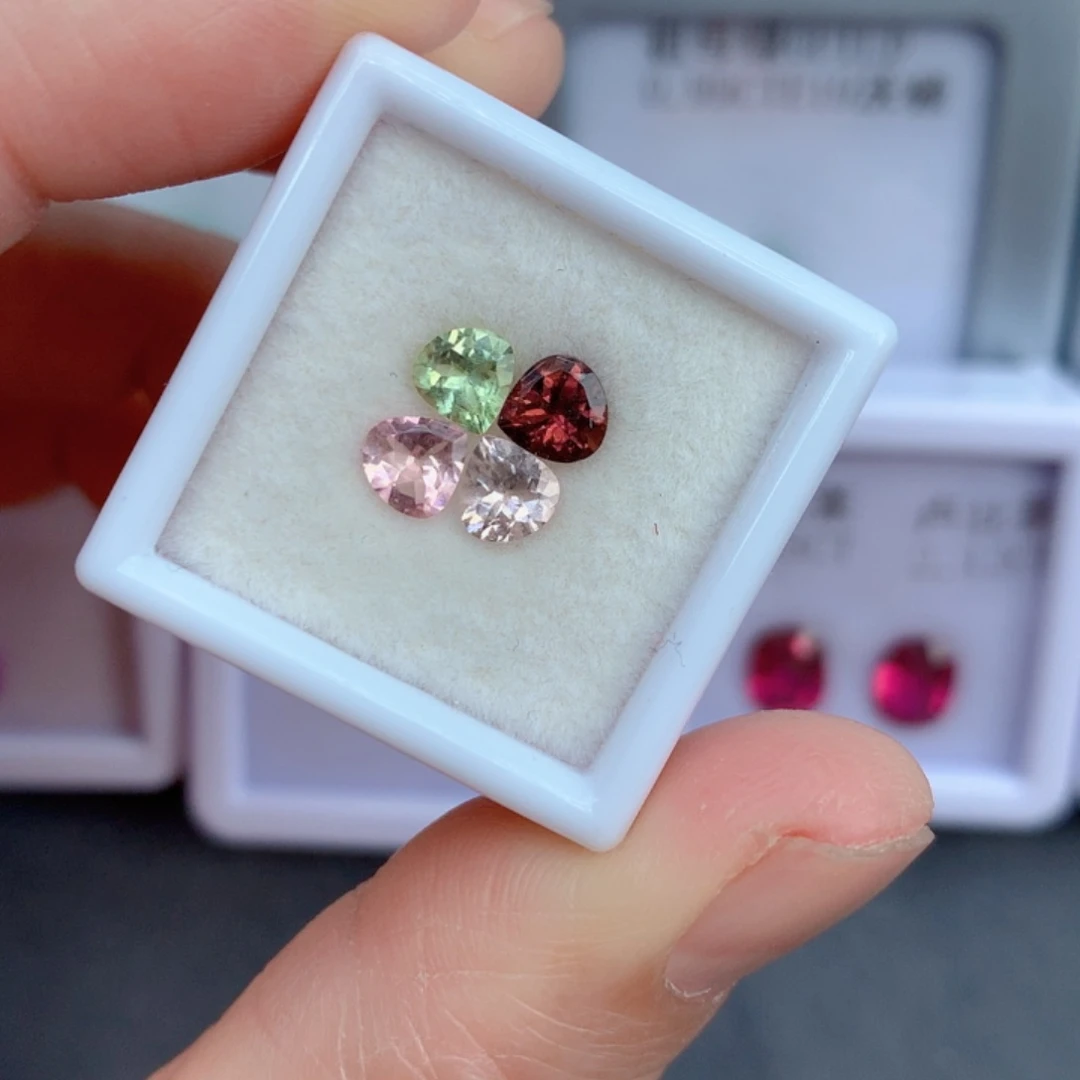 未镶嵌1.74克拉裸石碧玺