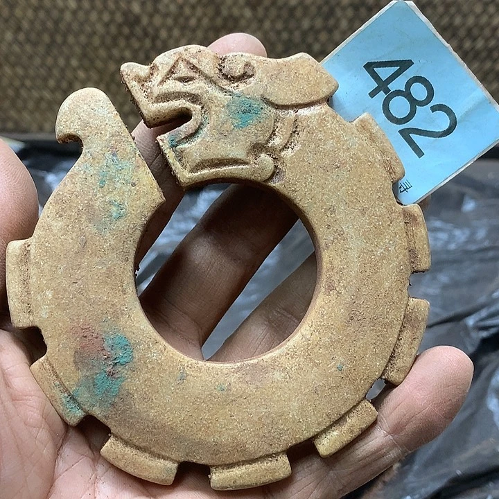 未镶嵌和田玉挂件