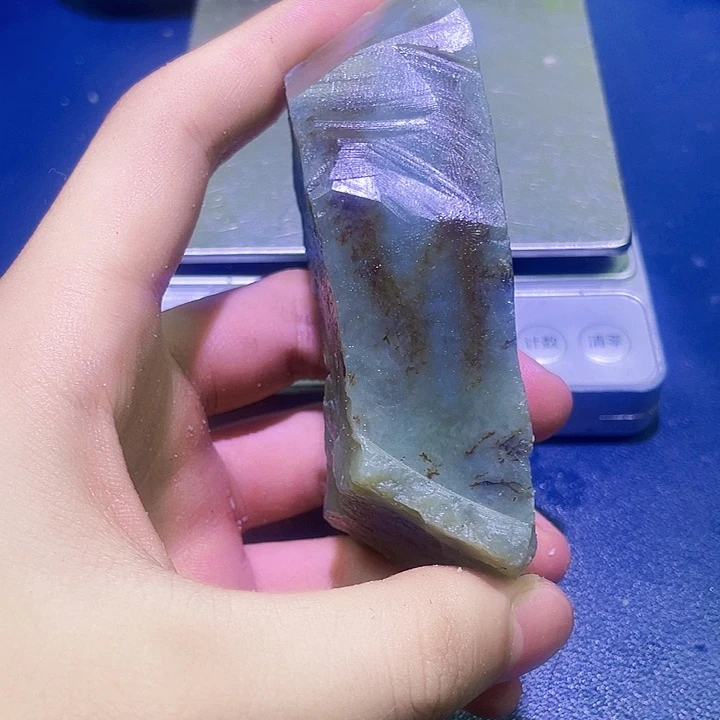 未镶嵌和田玉（糖玉）珠宝半成品