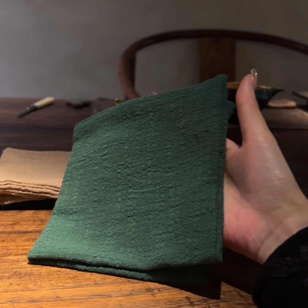 陶瓷。      陶瓷。