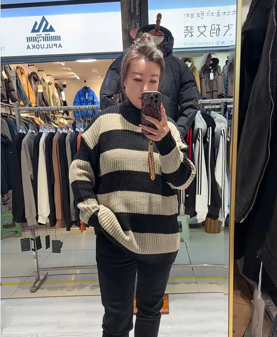 新款圆领毛衣7057