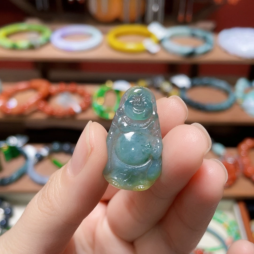 翡翠未镶嵌颈饰饰品