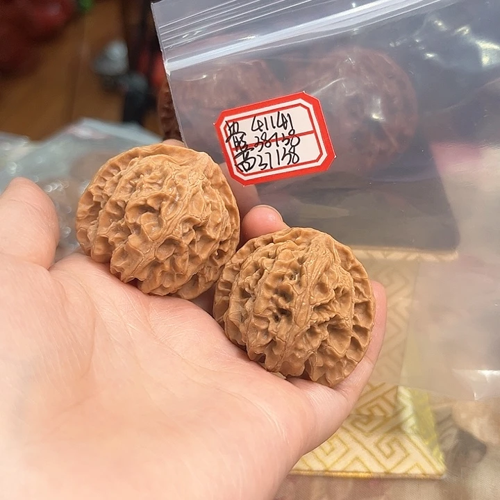 把件文玩核桃苹果园