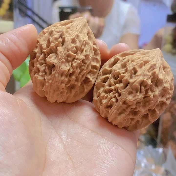 【闪购商品】文玩核桃把件42.5/43鸡心
