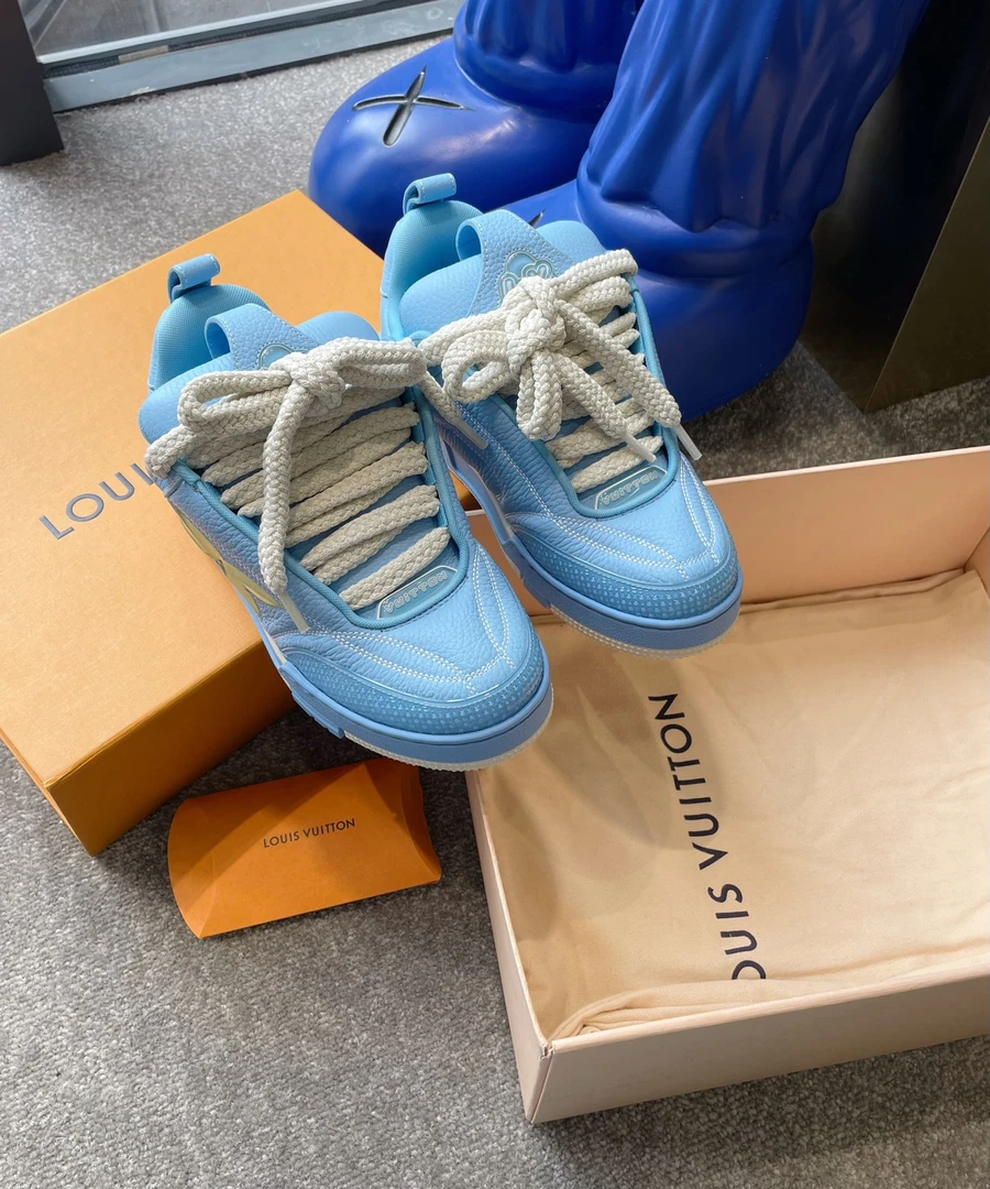 未使用 LouisVuitton/路易威登 蓝色牛皮革低帮板鞋/鞋码39/000