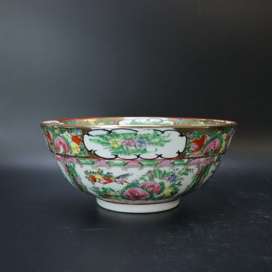 Lot.25121105民国广彩开窗花鸟纹碗 高：约11.1cm直径：约25.6cm