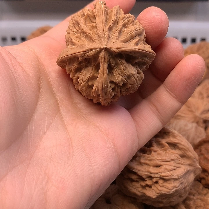 超***生文玩核桃吊坠文玩核桃