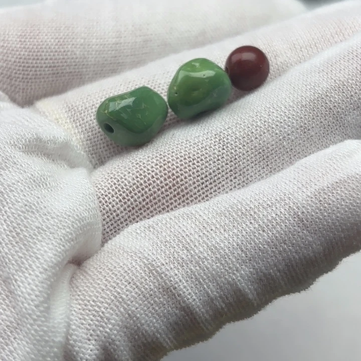 南红玛瑙未镶嵌珠宝奇石