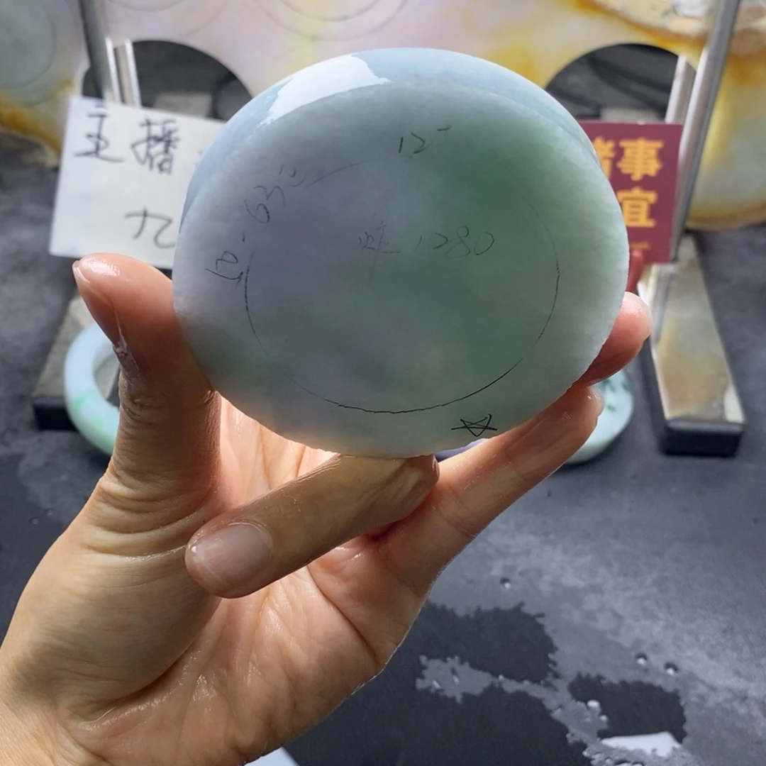 定制翡翠正未镶嵌