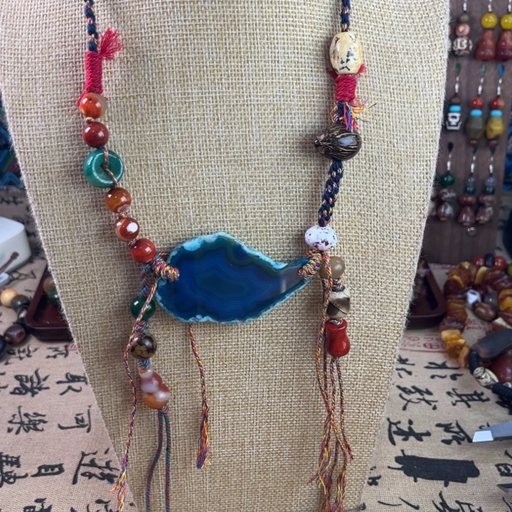 玛瑙/玉髓未镶嵌颈饰