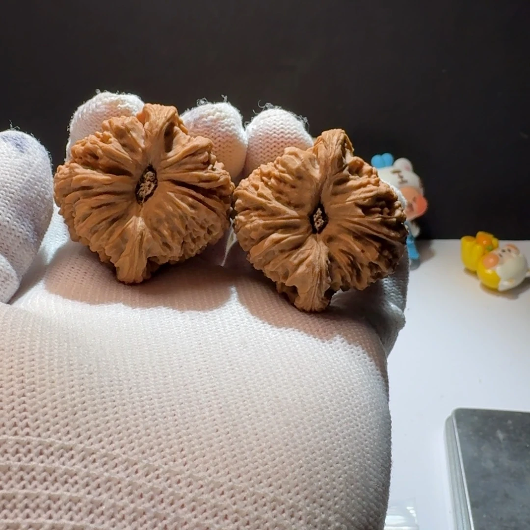 飞***飞文玩核桃把件2号链接