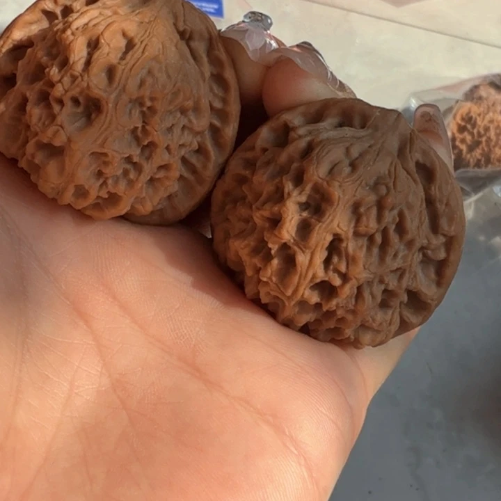 橘***c龙脊菩提吊坠南疆石