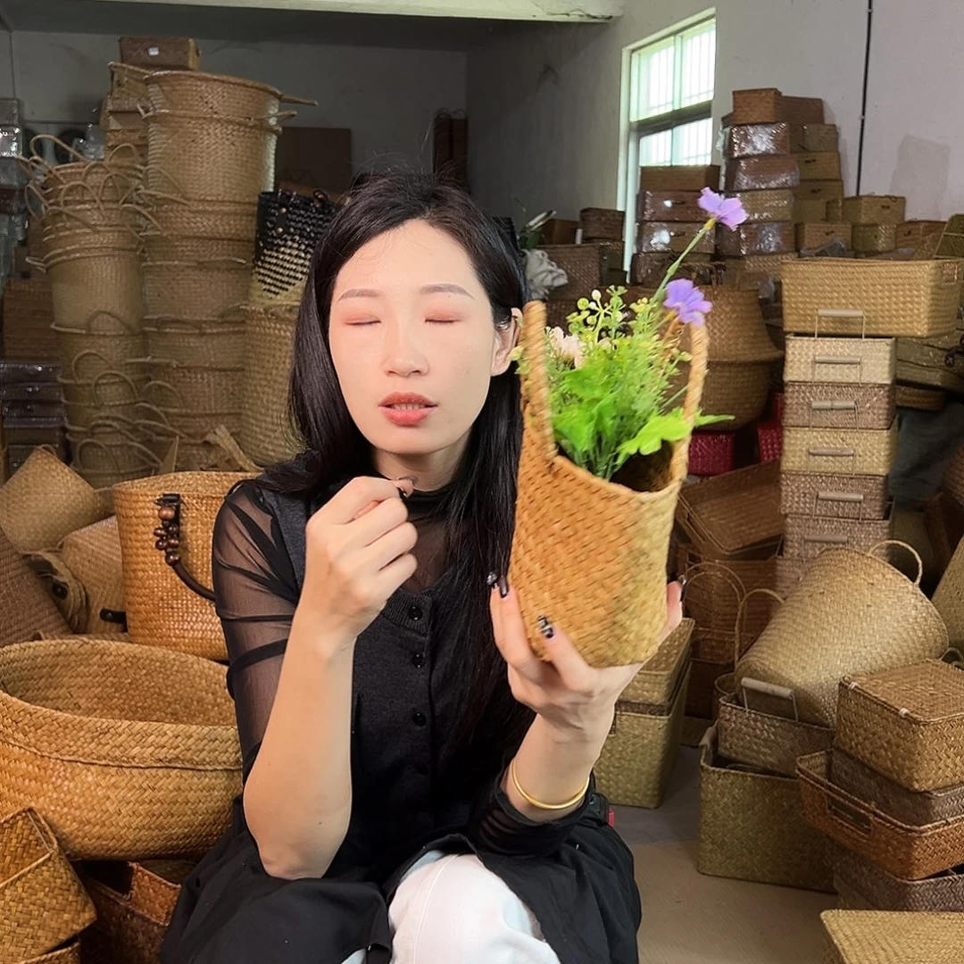 草编草编包/草编收纳盒带瑕疵