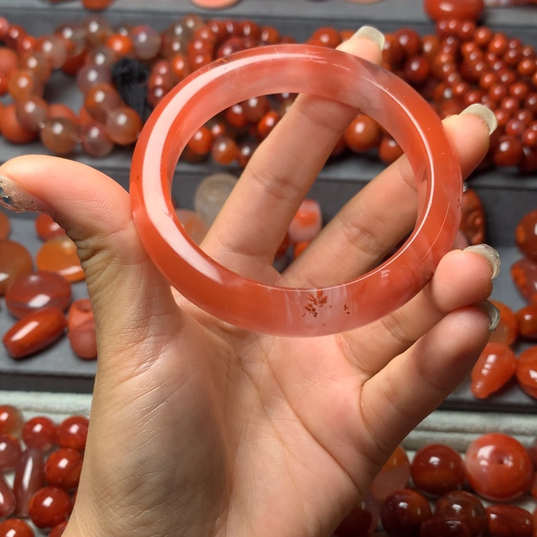 P***y南红玛瑙未镶嵌配饰