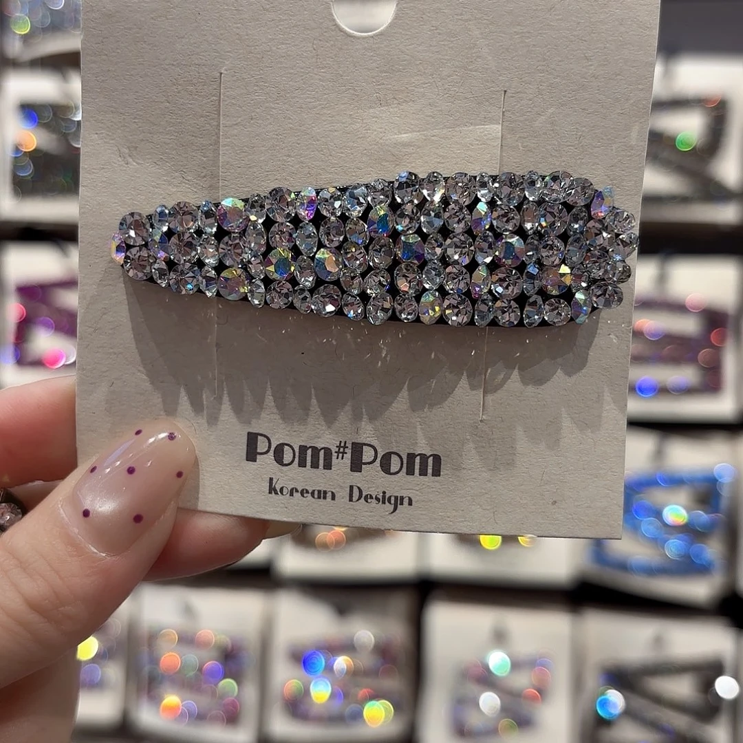 皮质铁合金白色满钻水滴拜拜一个