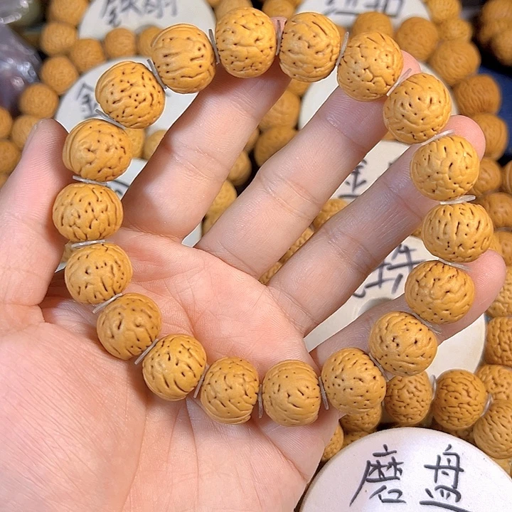 西***人手串桃核金丹桃核手串