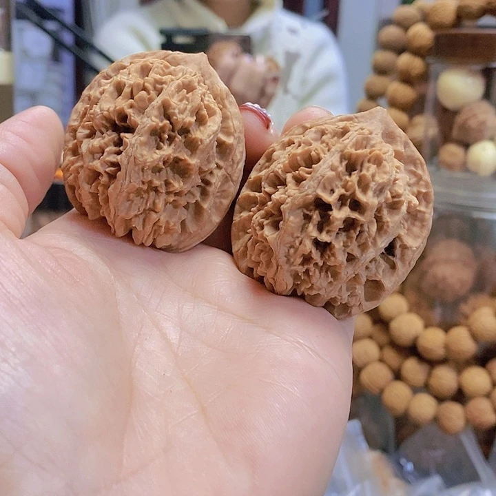 【闪购商品】文玩核桃把件43中国大花