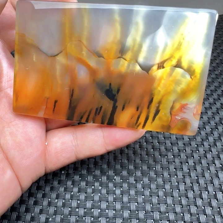 赵***.玛瑙/玉髓颈饰未镶嵌