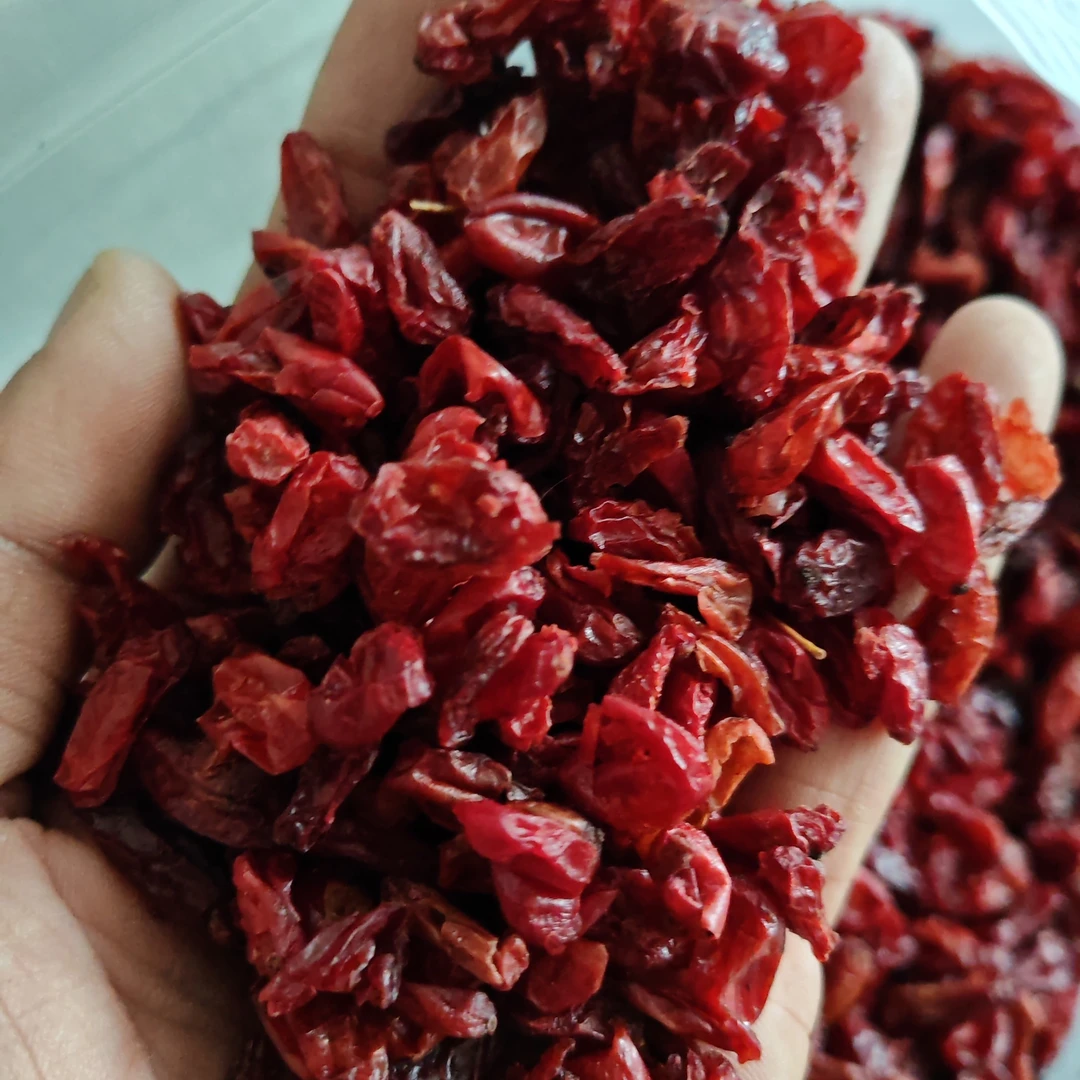 山茱萸新货无核山萸肉纯手工挑选可泡水泡酒